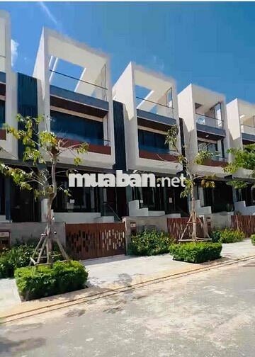NHÀ PHỐ LIỀN KỀ PHAN THIẾT-5TỶ-KHU GIÁP BIỂN (đã có sổ hồng)