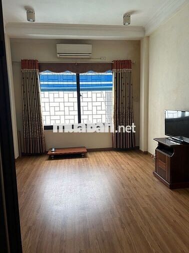 Chính chủ cho thuê nhà 100m2 Linh Quang , Đống Đa, Hà Nội