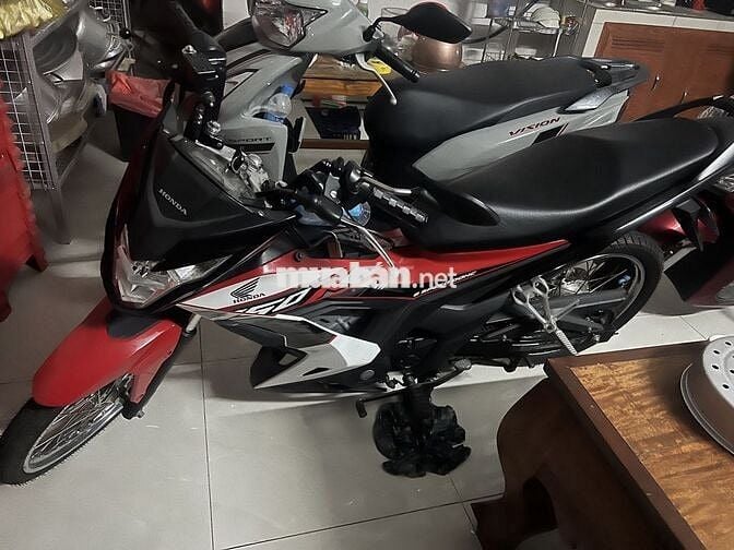 Cần ra đi e sonic rin nguyên con.Xe trùm mềm ít đi