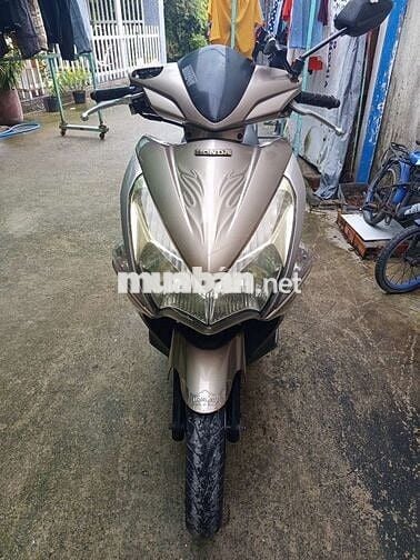 Cần bán xe như hình máy im 09c xe đẹp gtdd bs tp