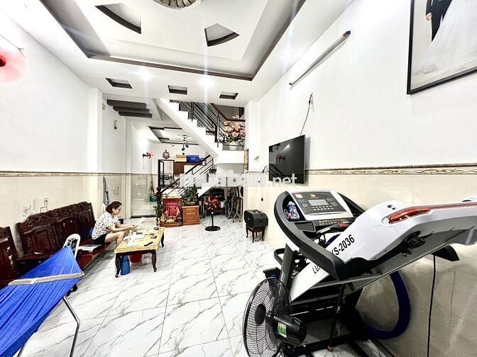 NHÀ PHỐ 3 TẦNG MẶT TIỀN HẺM LÊ VĂN LƯƠNG - GIÁ NHỈNH 12 TỶ
