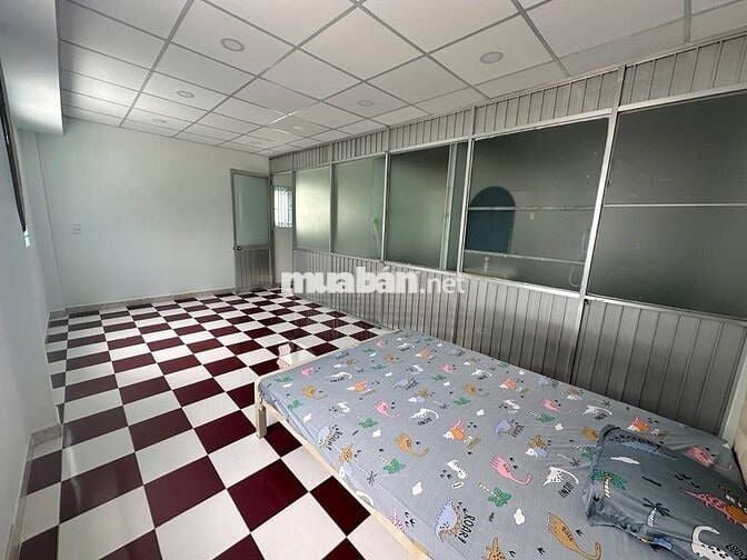 MẶT TIỀN HẺM XE HƠI 16 CHỖ - KẾ BÊN PHÚ MỸ HƯNG -THÍCH HỢP XÂY CHDV