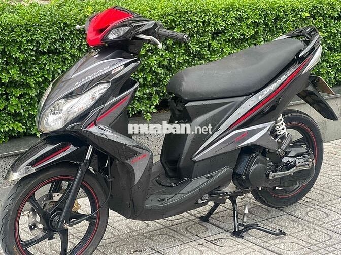 Yamaha Luvias 2015 BST 48 Xe Đẹp Máy Zin Êm