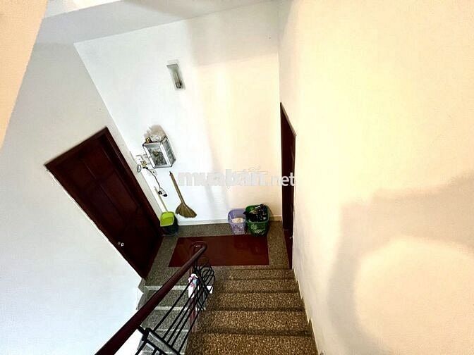 NHÀ PHỐ 3 TẦNG MẶT TIỀN HẺM LÊ VĂN LƯƠNG - GIÁ NHỈNH 12 TỶ