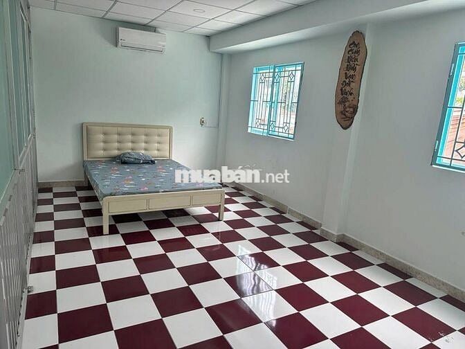 MẶT TIỀN HẺM XE HƠI 16 CHỖ - KẾ BÊN PHÚ MỸ HƯNG -THÍCH HỢP XÂY CHDV
