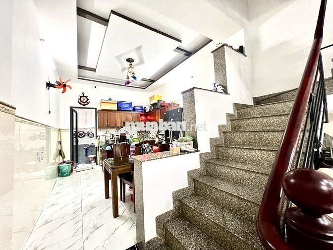 NHÀ PHỐ 3 TẦNG MẶT TIỀN HẺM LÊ VĂN LƯƠNG - GIÁ NHỈNH 12 TỶ