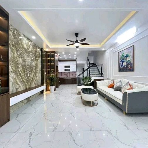 11,5 - KIM NGƯU - HAI BÀ TRƯNG - 45M - 5T - Ô TÔ TRÁNH - NHÀ MỚI Ở NGA