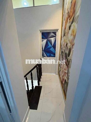 BÁN NHÀ Q6 - 40m2 - Sổ Hồng Riêng - Giá nhỉnh 3 tỷ - Xát Võ Văn Kiệt
