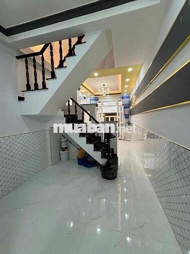 BÁN NHÀ Q6 - 40m2 - Sổ Hồng Riêng - Giá nhỉnh 3 tỷ - Xát Võ Văn Kiệt