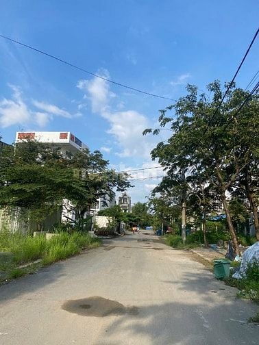 Bán đất thổ cư Trường lưu Q9 gần chợ Long Trường 