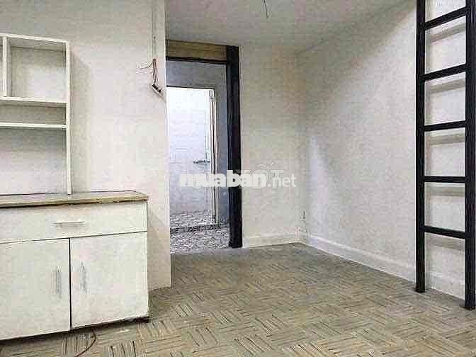 nguyên căn lầu 1 HẢI THƯỢNG LÃNG ÔNG Q5- DTSD 50m2