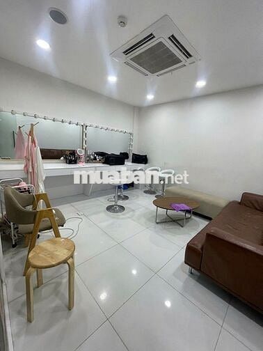 [CHO THUÊ] MẶT TIỀN ĐẸP - 3 THÁNG 2 P12 QUẬN 10 4,2X14 6 TẦNG GIÁ 78TR
