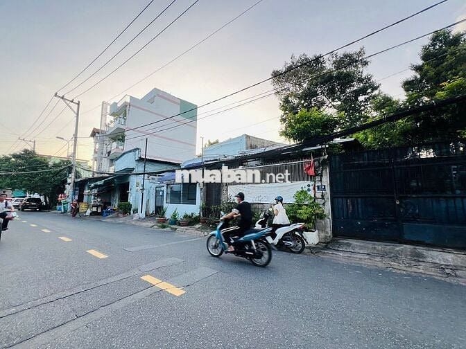 GIÁ CHỐT CỰC TỐT_3 LÔ GÓC 2 MTKD ĐƯỜNG SỐ 7_GẦN HOÀNGDIỆU 2_XÂY 7 TẦNG