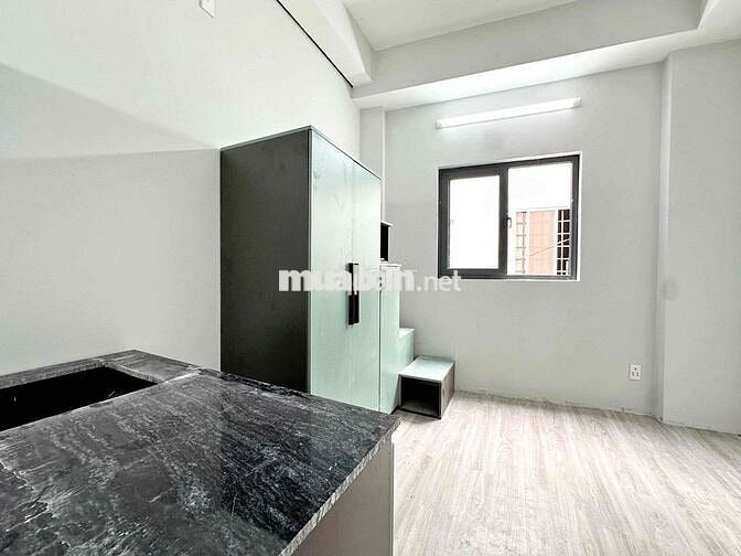 CĂN HỘ STUDIO CỬA SỔ, FULL NỘI THẤT, GIÁ TỐT, GẦN ĐH KINH TẾ B (450M)