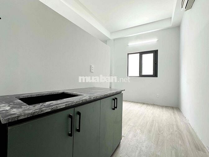CĂN HỘ STUDIO CỬA SỔ, FULL NỘI THẤT, GIÁ TỐT, GẦN ĐH KINH TẾ B (450M)
