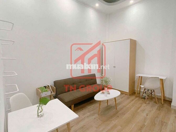 Sang nhà 7pn + 1mb mặt tiền Nguyễn Thái Bình, Q1