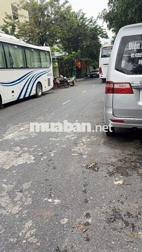 NHÀ MT HOÀNG VĂN THỤ- HẢI CHÂU LÔ GÓC DT KHỦNG
