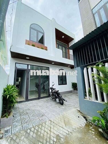 Bán nhà 2 tầng và 4 phòng trọ đường Âu Cơ gần chợ Hòa Khánh