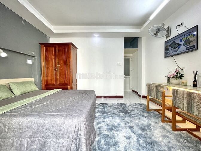 Căn Hộ 2 Phòng Ngủ Máy Giặt Riêng Full NT Ngay Coopmart Cống Quỳnh