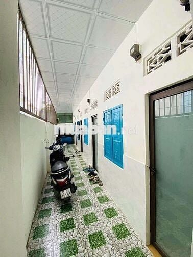 Bán nhà 2 tầng và 4 phòng trọ đường Âu Cơ gần chợ Hòa Khánh