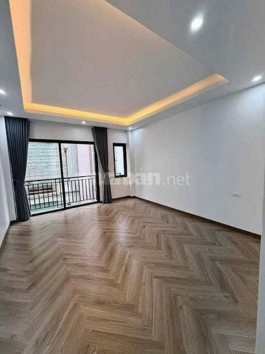 GẦN BÁCH KINH XÂY_5 TẦNG THANG MÁY_40M2_7 PHÒNG NGỦ_NGÕ RỘNG 3 MÉT