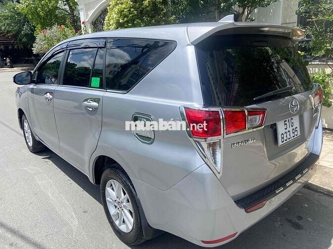 Toyota Innova 2019 2.0E gia đình