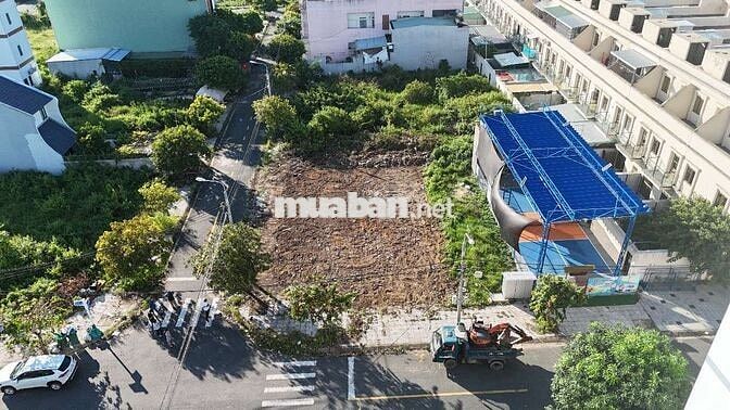 Cặp góc ngã 4 KĐT Lakeside,diện tích 255m2  ngang 13m