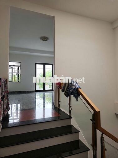 NHÀ MT NGỌC HỒI SÁT LÝ THÁI TÔNG GẦN KINH DƯƠNG VƯƠNG NGUYỄN TẤT THÀNH