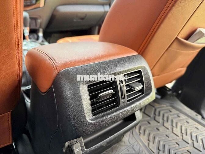 Nissan Navara 2021 VE 2.5 AT 2WD - 23000 km