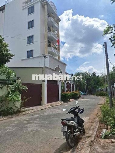 Nhà cấp 4 tiện xây mới - kdc vip - Lê Thị Kỉnh - Sát Q7