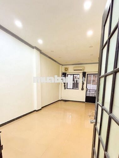 CHO THUÊ NHÀ NGUYÊN CĂN TRUNG TÂM Q10 - ĐƯỜNG BÀ HẠT: 12TR/THÁNG