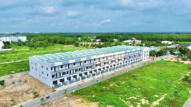 Nhà phố Phước Đông New City 3 phòng ngủ 2 wc