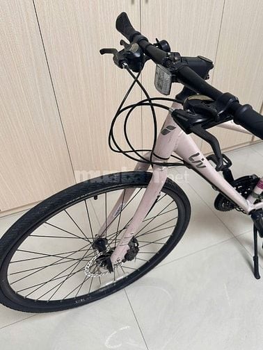Bán xe đạp hiệu Giant kiểu dáng nữ