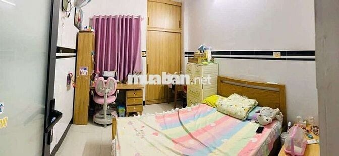 🏘️ Nhà 2 Lầu 3 phòng mới keng,sân thượng, hẻm xe hơi thông, T,Chánh