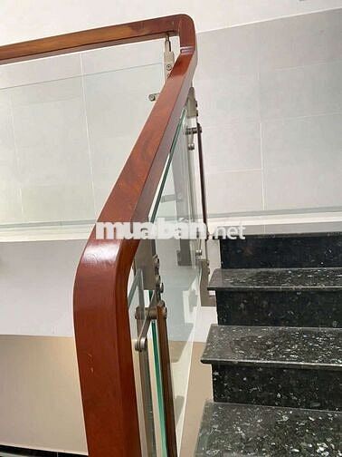 🏘️ Nhà 2 Lầu 3 phòng mới keng,sân thượng, hẻm xe hơi thông, T,Chánh