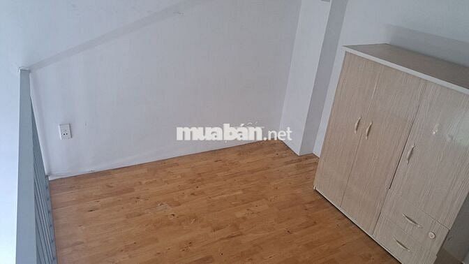 Phòng trọ đường Đào Sư Tích cách cầu cây khô 200m