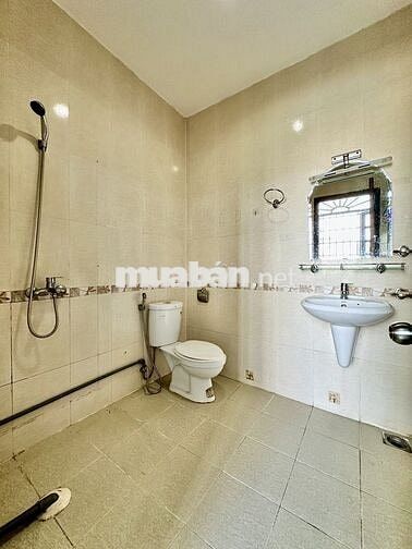 PHÒNG MỚI, NỘI THẤT CAO CẤP, AN NINH, TIỆN NGHI – VỊ TRÍ VÀNG Q7