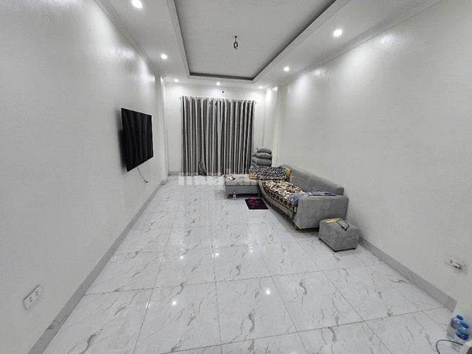CHÍNH CHỦ CHO THUÊ CẢ NHÀ 5 TẦNG, MẶT TIỀN 4M, 5 TẦNG, PHỐ HÀ TRÌ