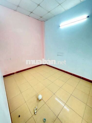 Cho thuê nhà góc 2mt 5*14m 1 lâu 2pn giá 12tr
