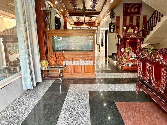 Cho Thuê Biệt Thự Giáp Tên Lửa Dt 13x20. Sẵn nội thất giá 40 Tr