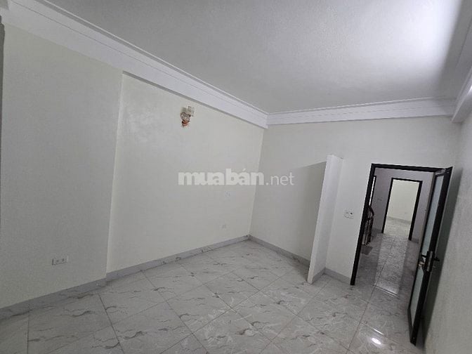 CHÍNH CHỦ CHO THUÊ CẢ NHÀ 5 TẦNG, MẶT TIỀN 4M, 5 TẦNG, PHỐ HÀ TRÌ