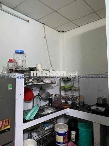 BÌNH TÂN ‘ SÁT Chợ BÀ HOM  ‘ 40 m 2 TẦNG ‘ 4 x 10 m giá 3.2 tỷ TL ‘ HẺ