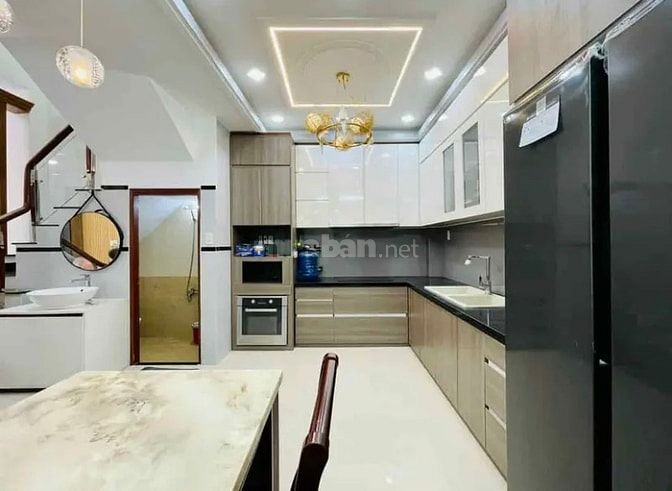 SHR hẻm rộng bán gấp nhà đg Nguyễn Thượng Hiền, phường 5, Bình Thạnh. 