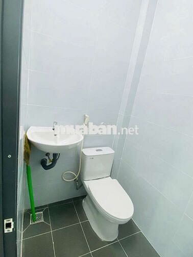 căn nhà đẹp cho những ai tc thấp, an cư lập nghiệp, vk ck mơi cuoi ok