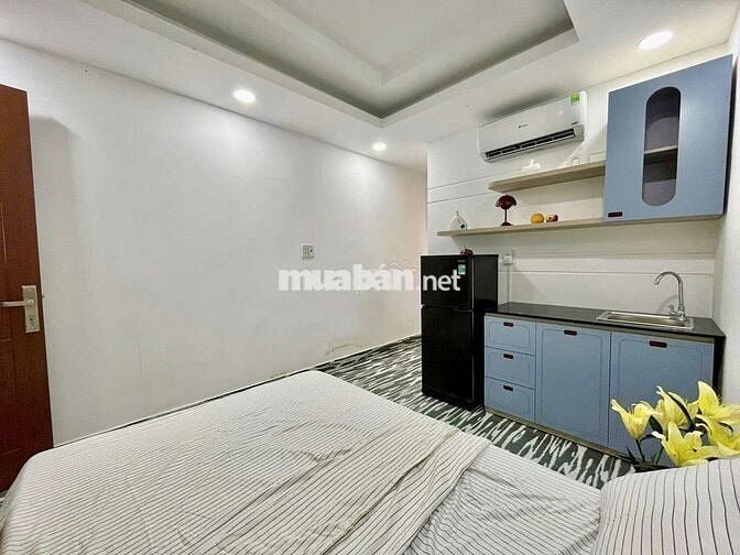 Khai tương studio sinh viên full nội thật cạnh đường Trần Hưng Đạo -Q1