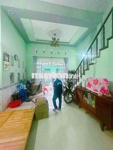 Nhà mái thái hiếm hoi tại khu nhà ở đường an phú 20, diện tích 68m2