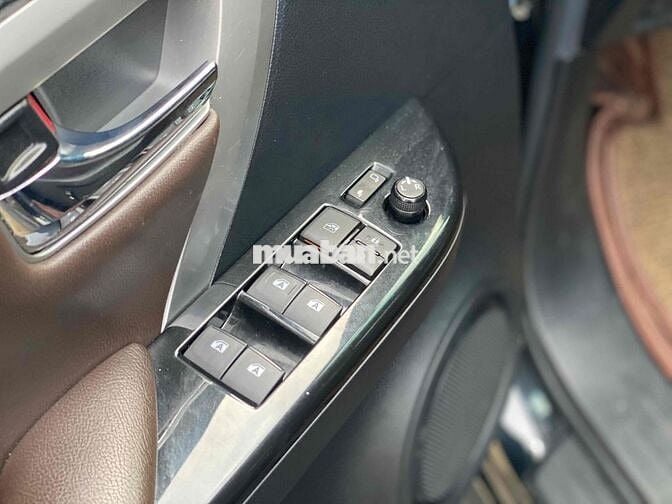 Toyota Fortuner 2017 2.7V 4x2 - 77000 km