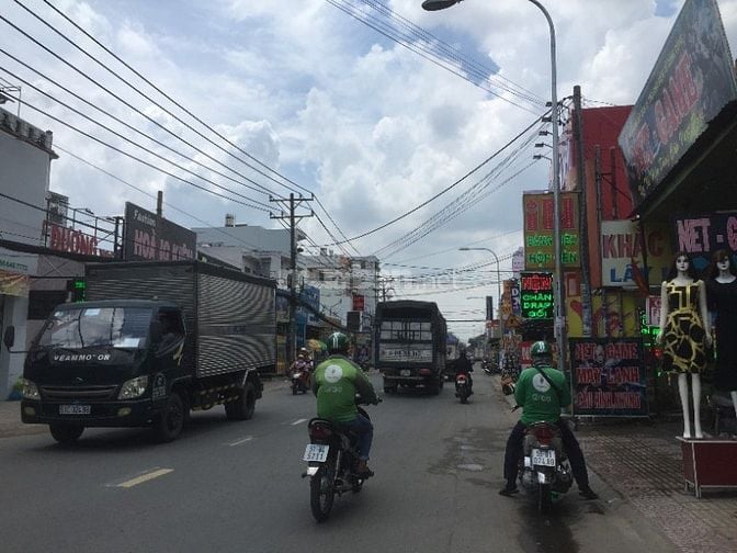 Bán nhà mặt tiền Nguyễn Ảnh Thủ-Rộng 5,25m (nở hậu 5,45m),buôn bán kd