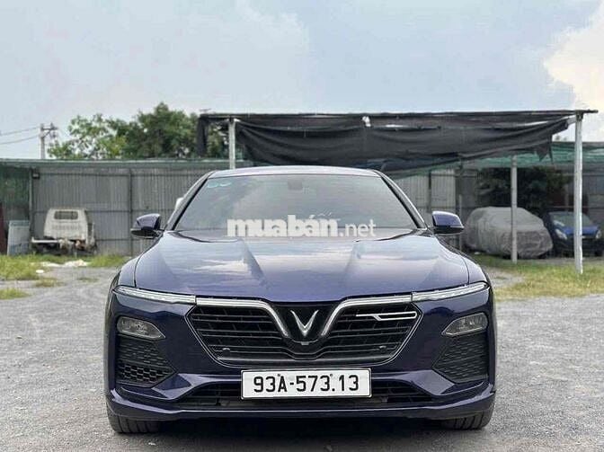 VinFast Lux A2.0 2021 2.0 AT - 56064 km