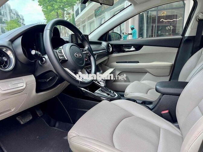 Kia Cerato 2019 1.6 AT Deluxe - 70000 km